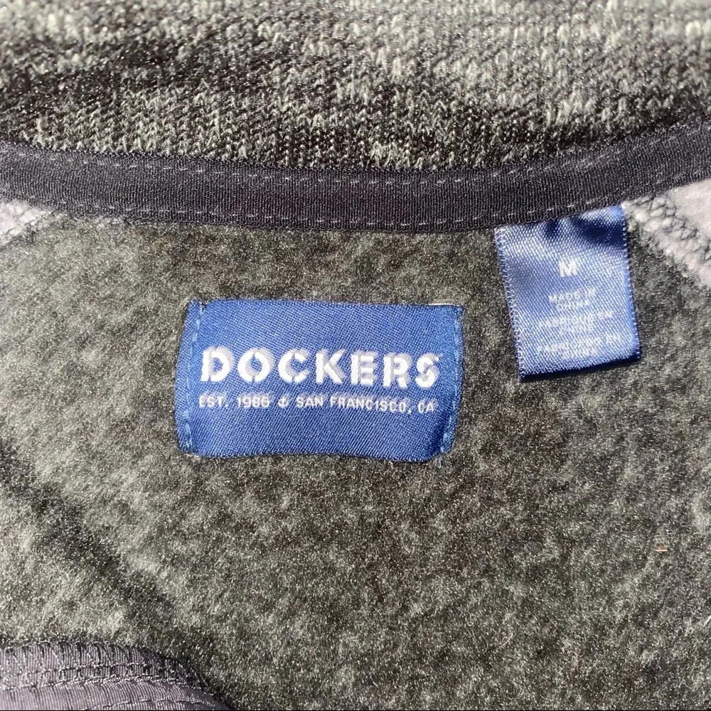 NWOT* Dockers | 1/4 Zip Fleece Lined Pullover Sweater Black Gray Men's
